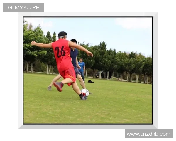 足球明星瓦萨琪的传奇人生与赛场风采全景揭秘